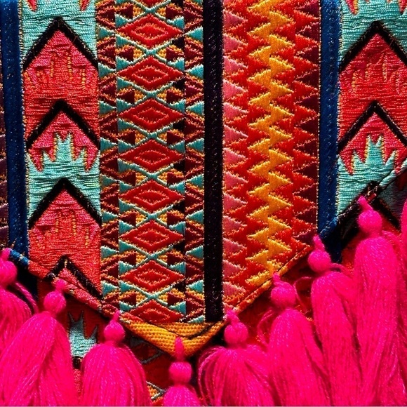 Ethnic Boho Crossbody Bag Handmade Embroidery Tassels Chic Vibrant Colorful NEW - Picture 5 of 16
